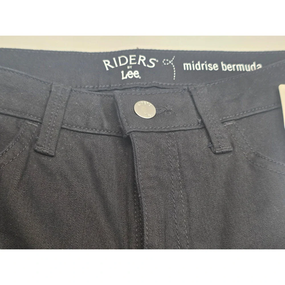 Riders by Lee Womens Midrise Bermuda Shorts Black Size 6M NWT 197MAW0